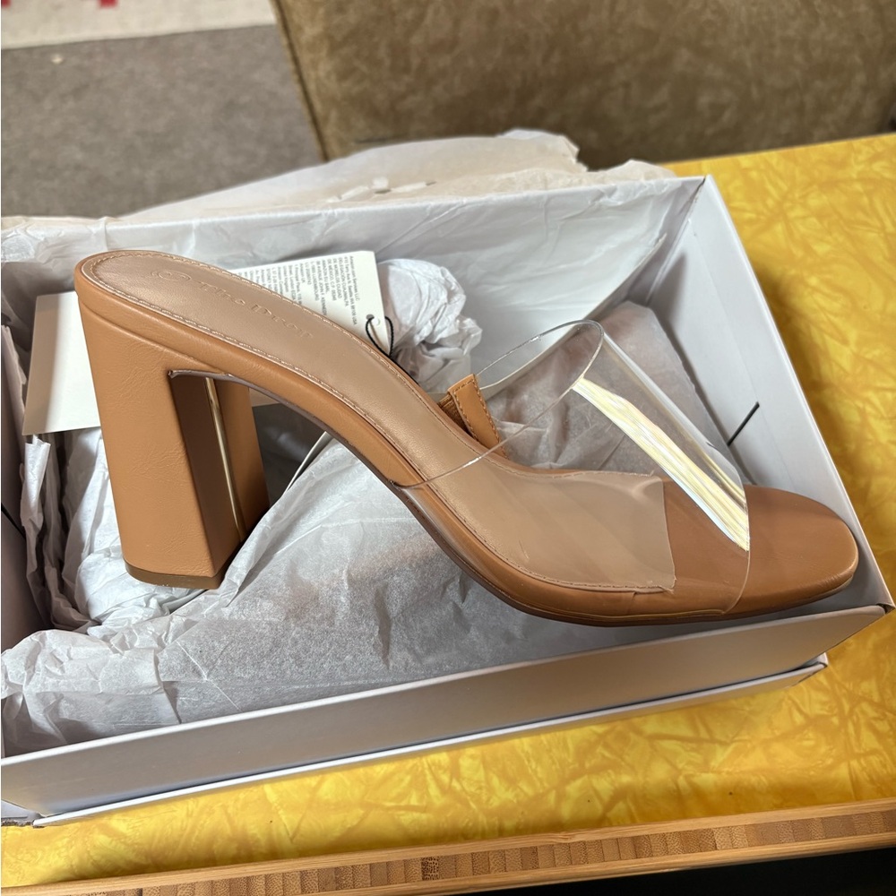 The Drop Tan / Clear Sandal Heels BRAND NEW in box. Women’s sz 9